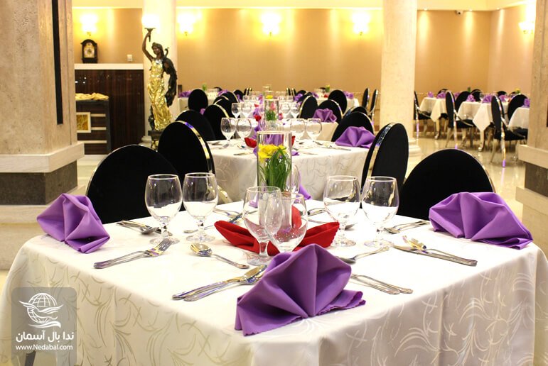 تور مشهد هتل منجی