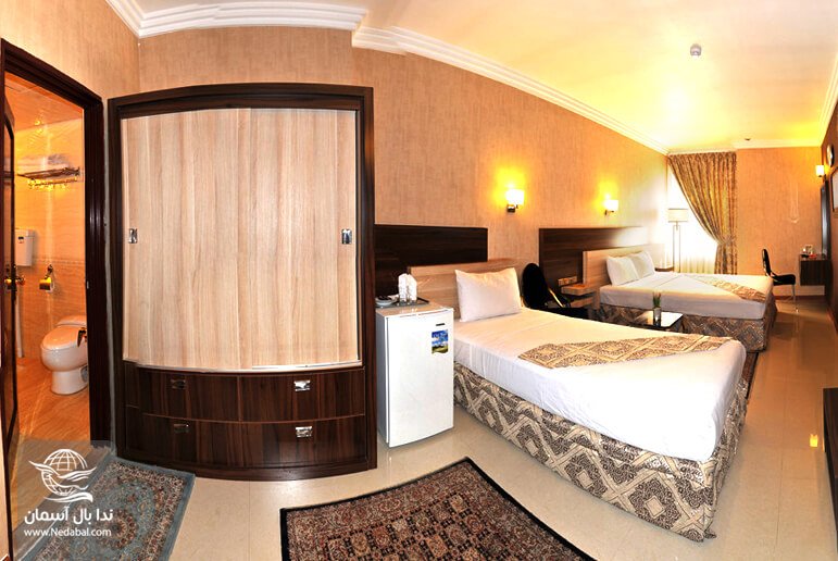 تور مشهد هتل منجی