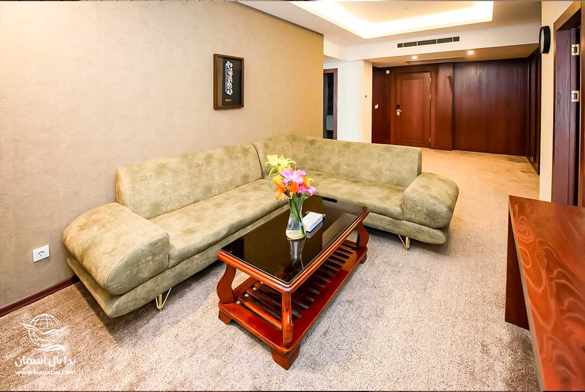 تور مشهد هتل قصرالضیافه